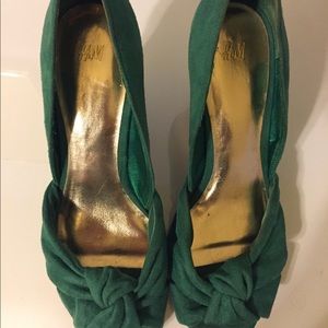 H&M Green open toe Shoes